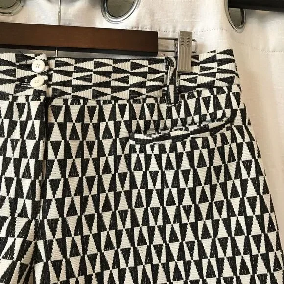 Anthropologie Cartonnier Neda Shorts Black White Geometric Print 4” Retro Mod 10 - Picture 2 of 10